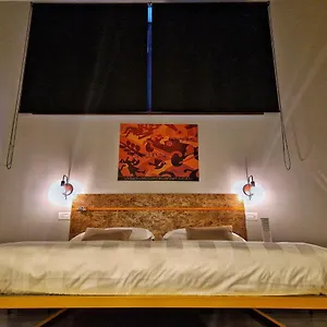 Garage47 Storica Officina Meccanica Loft In Bed and breakfast